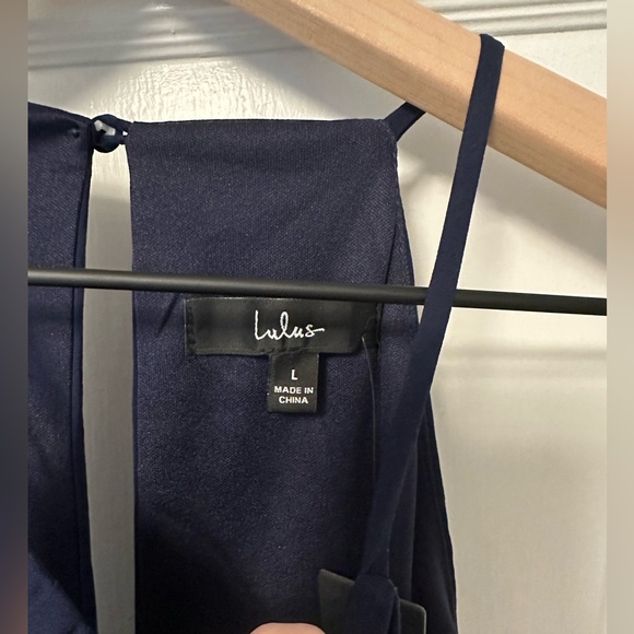 Navy blue midi Lulus dress. Never worn still with tags. - Picture 2 of 3